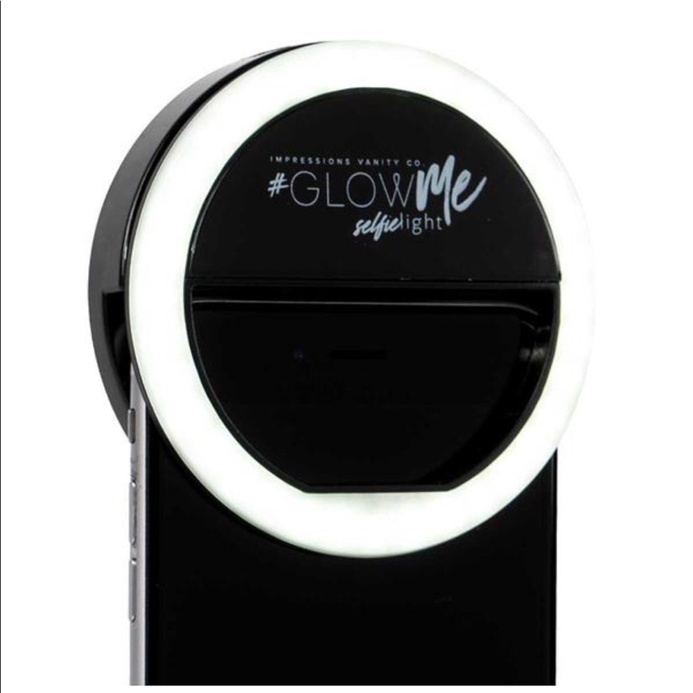 Impressions Vanity GLOWME LED SELFIE RING LIGHT
